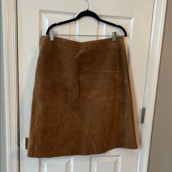 Vintage Y2K Tan Suede Skirt Sz 14 - Picture 1 of 4